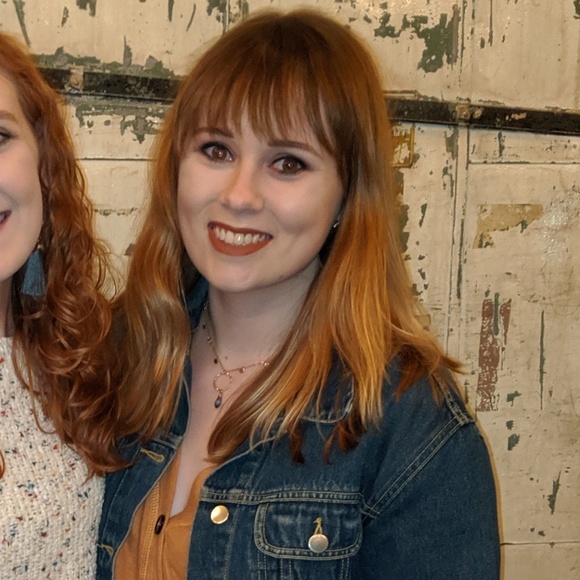 Meet your Posher, Katherine - Picture 1 of 1